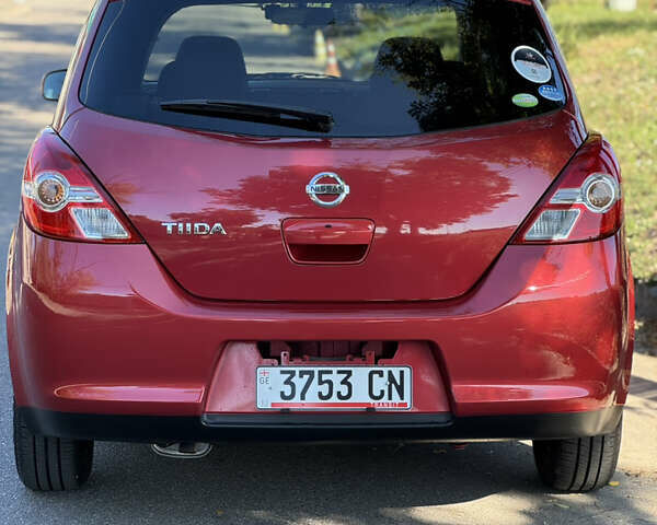Красный Ниссан Тиида, объемом двигателя 1.5 л и пробегом 25 тыс. км за 8250 $, фото 8 на Automoto.ua