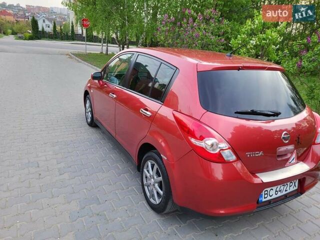 Красный Ниссан Тиида, объемом двигателя 1.5 л и пробегом 76 тыс. км за 8600 $, фото 60 на Automoto.ua