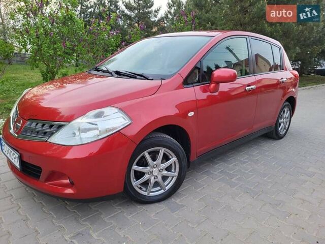 Красный Ниссан Тиида, объемом двигателя 1.5 л и пробегом 76 тыс. км за 8600 $, фото 2 на Automoto.ua