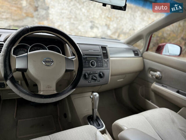 Красный Ниссан Тиида, объемом двигателя 1.6 л и пробегом 227 тыс. км за 5900 $, фото 20 на Automoto.ua