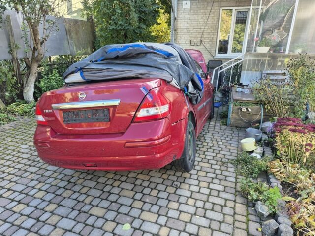 Красный Ниссан Тиида, объемом двигателя 1.6 л и пробегом 94 тыс. км за 3500 $, фото 3 на Automoto.ua