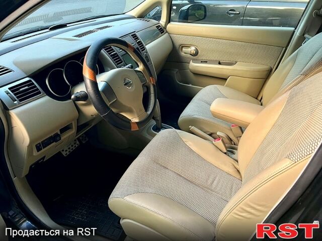 Ниссан Тиида, объемом двигателя 1.6 л и пробегом 176 тыс. км за 5450 $, фото 8 на Automoto.ua