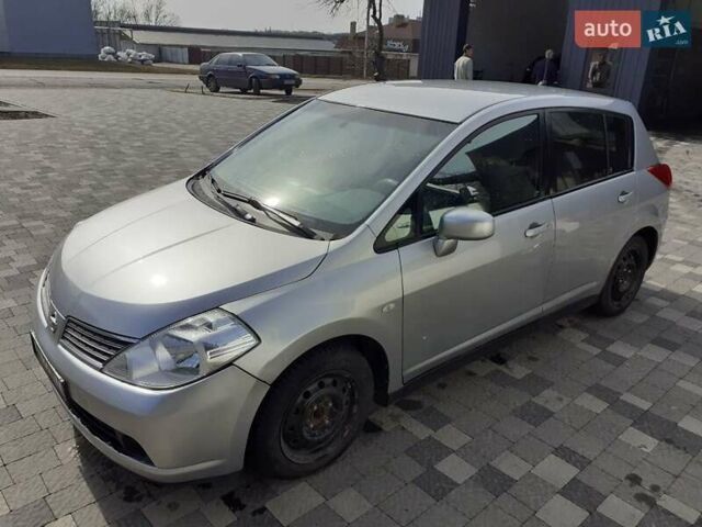 Ниссан Тиида, объемом двигателя 1.6 л и пробегом 150 тыс. км за 5800 $, фото 6 на Automoto.ua