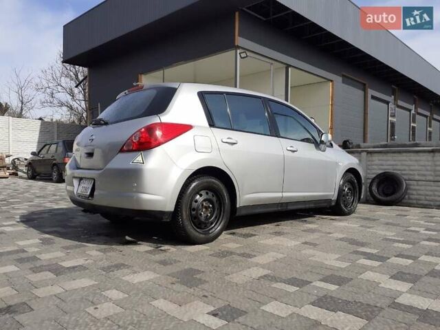 Ниссан Тиида, объемом двигателя 1.6 л и пробегом 150 тыс. км за 5800 $, фото 12 на Automoto.ua