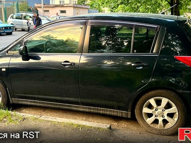 Ниссан Тиида, объемом двигателя 1.6 л и пробегом 176 тыс. км за 5450 $, фото 3 на Automoto.ua