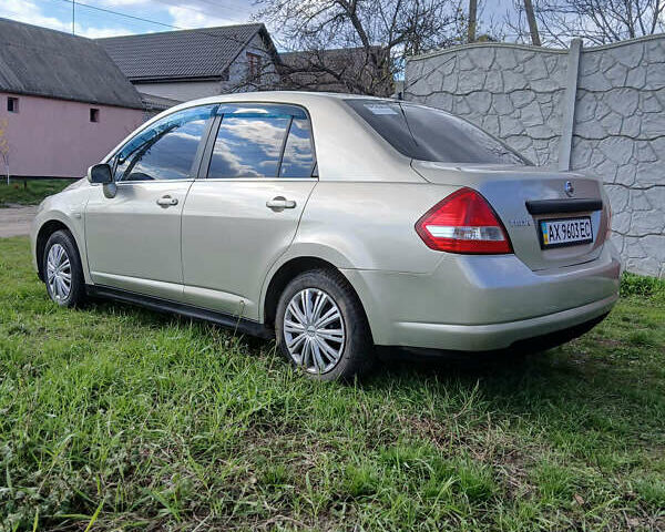 Ниссан Тиида, объемом двигателя 1.6 л и пробегом 200 тыс. км за 4700 $, фото 4 на Automoto.ua