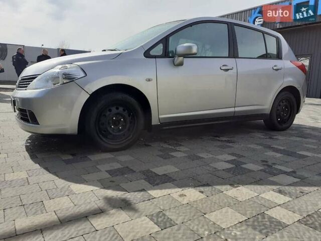 Ниссан Тиида, объемом двигателя 1.6 л и пробегом 150 тыс. км за 5800 $, фото 11 на Automoto.ua