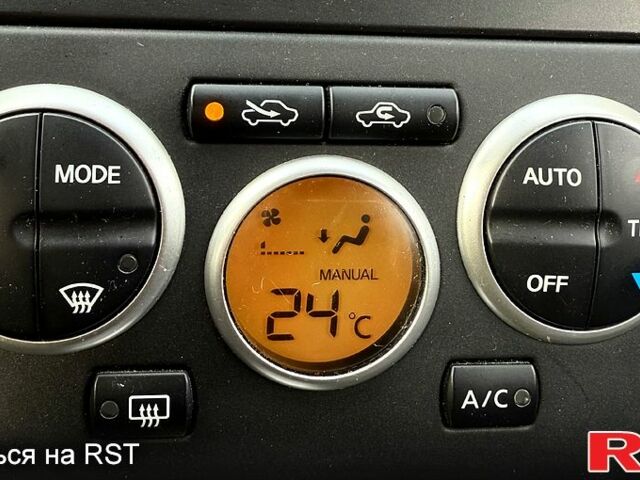 Ниссан Тиида, объемом двигателя 1.6 л и пробегом 167 тыс. км за 7450 $, фото 8 на Automoto.ua