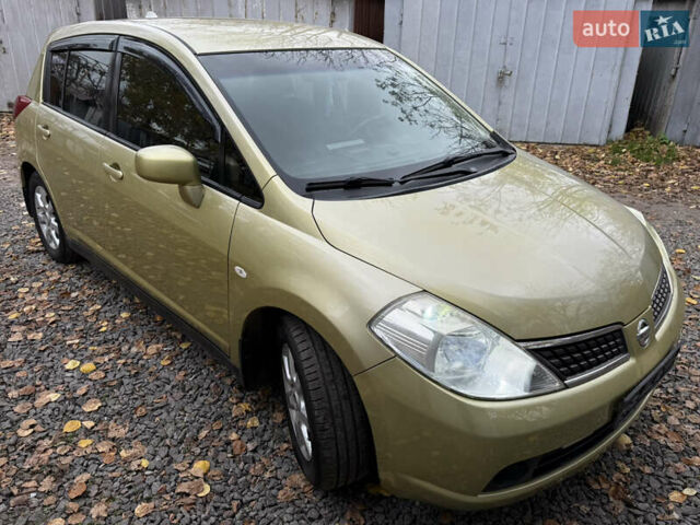 Ниссан Тиида, объемом двигателя 1.6 л и пробегом 174 тыс. км за 6999 $, фото 3 на Automoto.ua