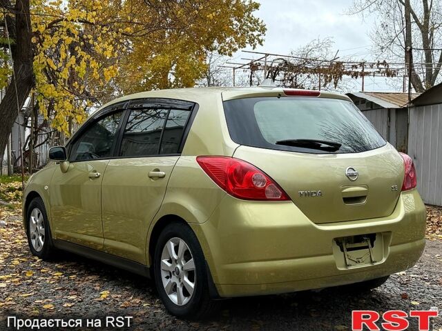 Ниссан Тиида, объемом двигателя 1.6 л и пробегом 174 тыс. км за 7450 $, фото 1 на Automoto.ua