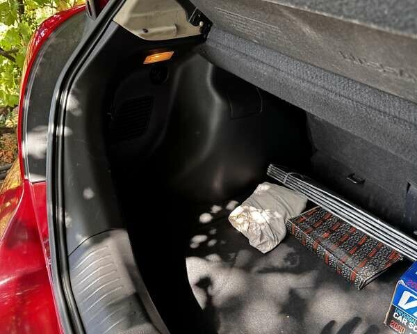 Ниссан Тиида, объемом двигателя 1.6 л и пробегом 109 тыс. км за 7200 $, фото 15 на Automoto.ua