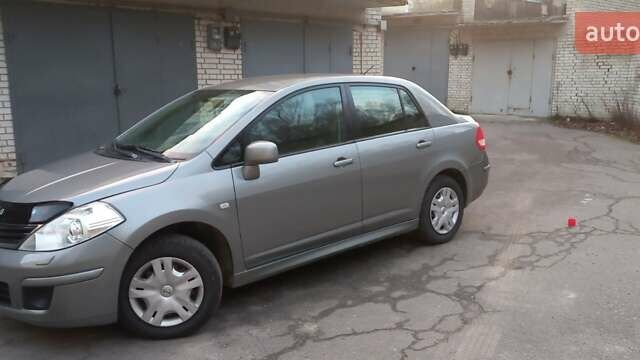 Ниссан Тиида, объемом двигателя 1.6 л и пробегом 205 тыс. км за 4999 $, фото 5 на Automoto.ua