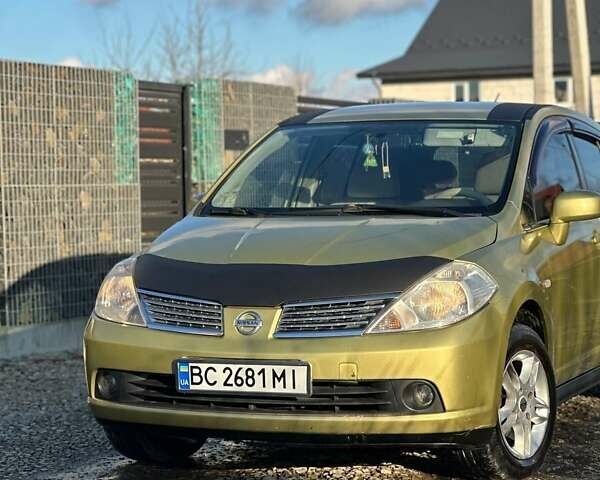 Жовтий Ніссан Тііда, об'ємом двигуна 1.6 л та пробігом 164 тис. км за 5999 $, фото 10 на Automoto.ua