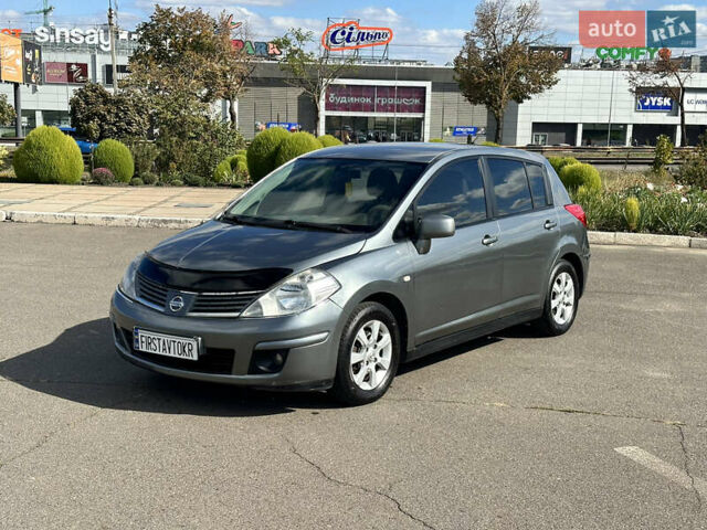Серый Ниссан Тиида, объемом двигателя 0 л и пробегом 182 тыс. км за 4999 $, фото 11 на Automoto.ua