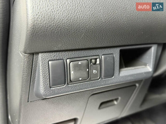 Серый Ниссан Тиида, объемом двигателя 1.6 л и пробегом 120 тыс. км за 6300 $, фото 17 на Automoto.ua