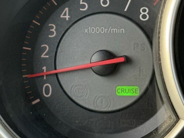 Серый Ниссан Тиида, объемом двигателя 1.6 л и пробегом 167 тыс. км за 7450 $, фото 14 на Automoto.ua