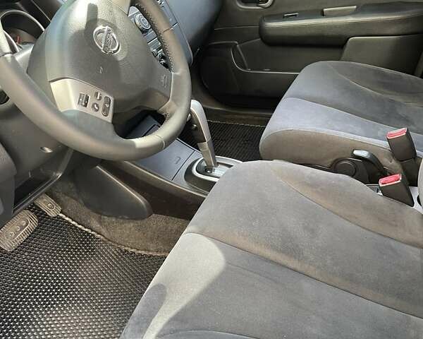 Сірий Ніссан Тііда, об'ємом двигуна 1.6 л та пробігом 75 тис. км за 7500 $, фото 6 на Automoto.ua