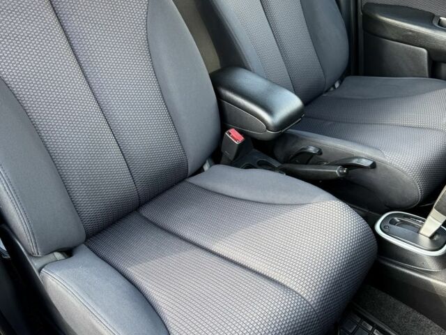 Сірий Ніссан Тііда, об'ємом двигуна 1.6 л та пробігом 167 тис. км за 7250 $, фото 8 на Automoto.ua