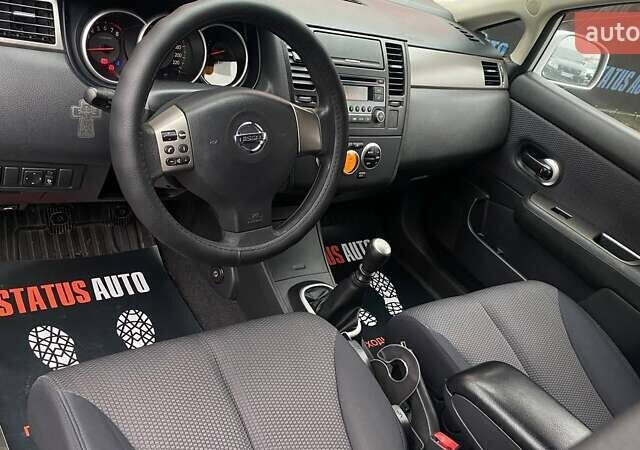 Серый Ниссан Тиида, объемом двигателя 1.8 л и пробегом 216 тыс. км за 4700 $, фото 13 на Automoto.ua