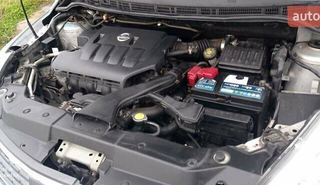 Серый Ниссан Тиида, объемом двигателя 1.6 л и пробегом 198 тыс. км за 7200 $, фото 11 на Automoto.ua