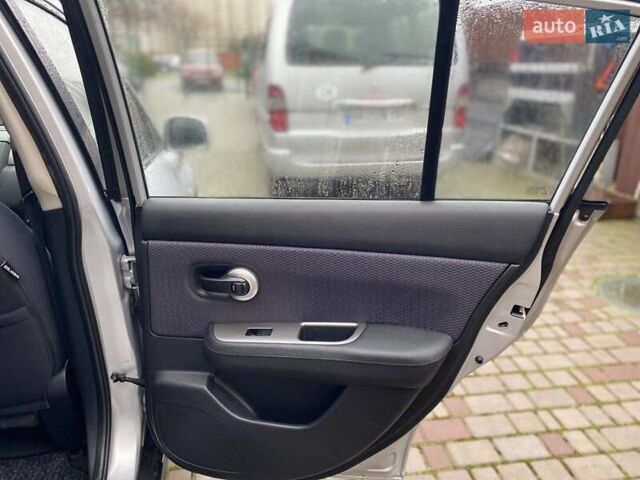 Сірий Ніссан Тііда, об'ємом двигуна 0 л та пробігом 151 тис. км за 7250 $, фото 20 на Automoto.ua