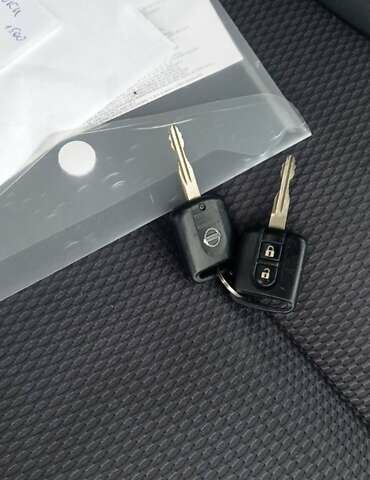 Серый Ниссан Тиида, объемом двигателя 1.6 л и пробегом 198 тыс. км за 7200 $, фото 9 на Automoto.ua