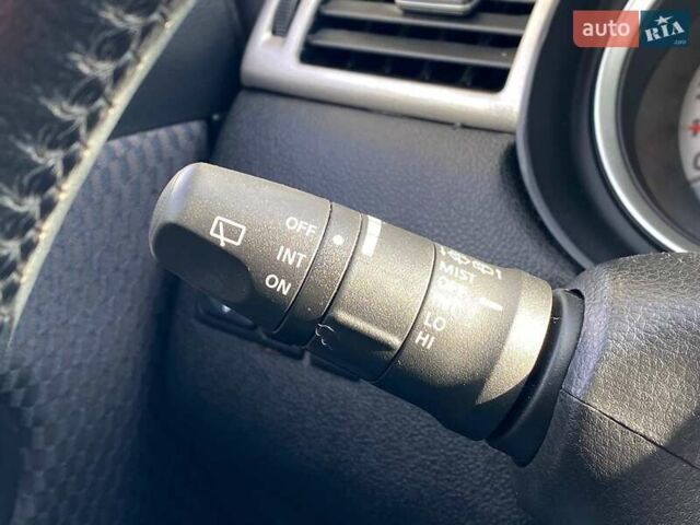 Сірий Ніссан Тііда, об'ємом двигуна 1.5 л та пробігом 107 тис. км за 7590 $, фото 21 на Automoto.ua