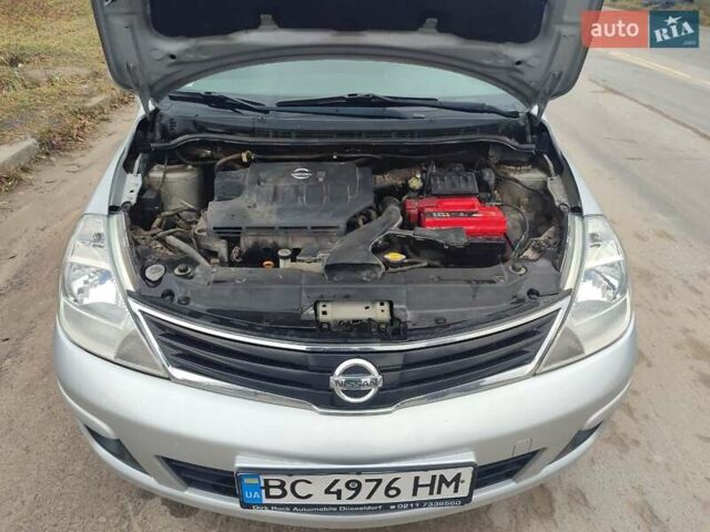 Сірий Ніссан Тііда, об'ємом двигуна 1.6 л та пробігом 186 тис. км за 6000 $, фото 1 на Automoto.ua