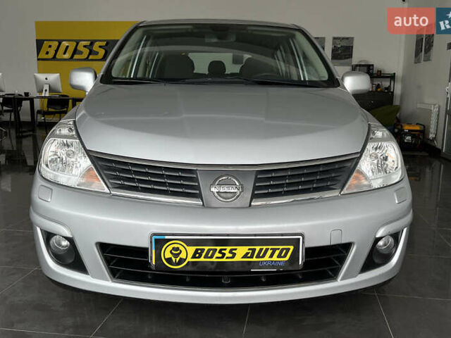 Сірий Ніссан Тііда, об'ємом двигуна 1.6 л та пробігом 74 тис. км за 7100 $, фото 1 на Automoto.ua