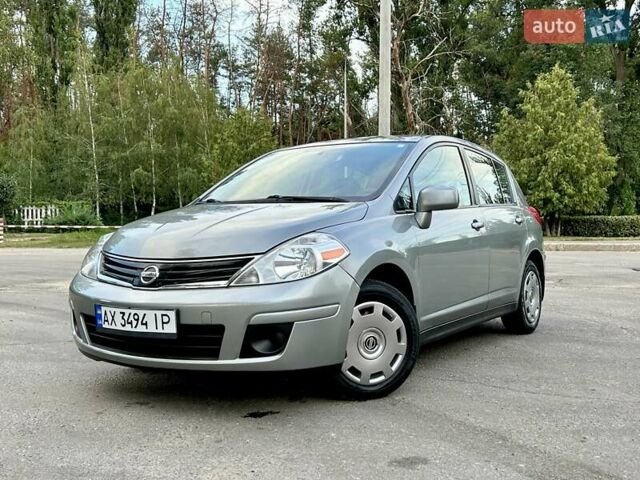 Серый Ниссан Тиида, объемом двигателя 1.8 л и пробегом 204 тыс. км за 6500 $, фото 7 на Automoto.ua