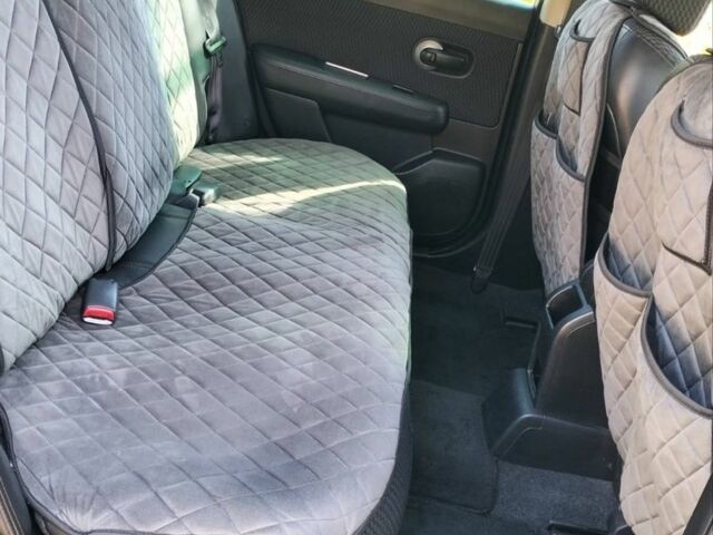 Сірий Ніссан Тііда, об'ємом двигуна 1.5 л та пробігом 150 тис. км за 7800 $, фото 12 на Automoto.ua