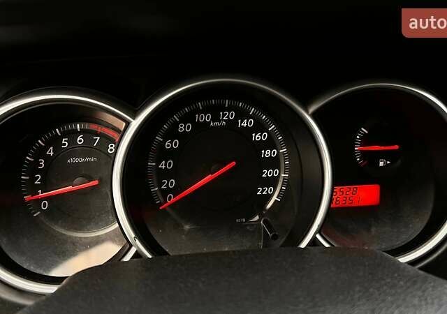 Серый Ниссан Тиида, объемом двигателя 1.6 л и пробегом 195 тыс. км за 7790 $, фото 15 на Automoto.ua