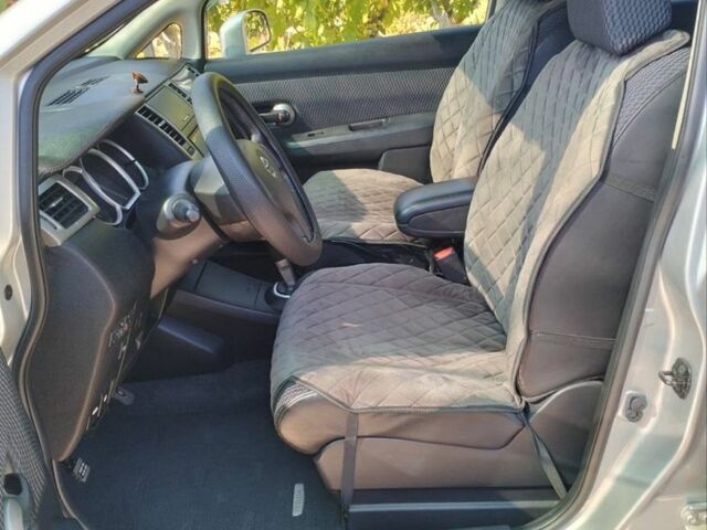 Сірий Ніссан Тііда, об'ємом двигуна 1.5 л та пробігом 150 тис. км за 7800 $, фото 8 на Automoto.ua