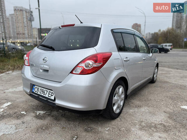 Сірий Ніссан Тііда, об'ємом двигуна 1.5 л та пробігом 76 тис. км за 7700 $, фото 5 на Automoto.ua