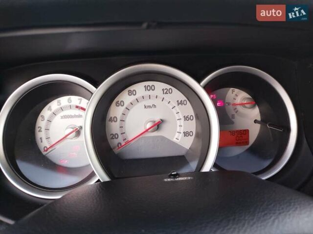 Сірий Ніссан Тііда, об'ємом двигуна 1.5 л та пробігом 81 тис. км за 7777 $, фото 8 на Automoto.ua