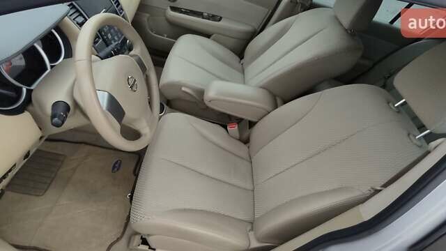 Серый Ниссан Тиида, объемом двигателя 1.6 л и пробегом 113 тыс. км за 6996 $, фото 9 на Automoto.ua