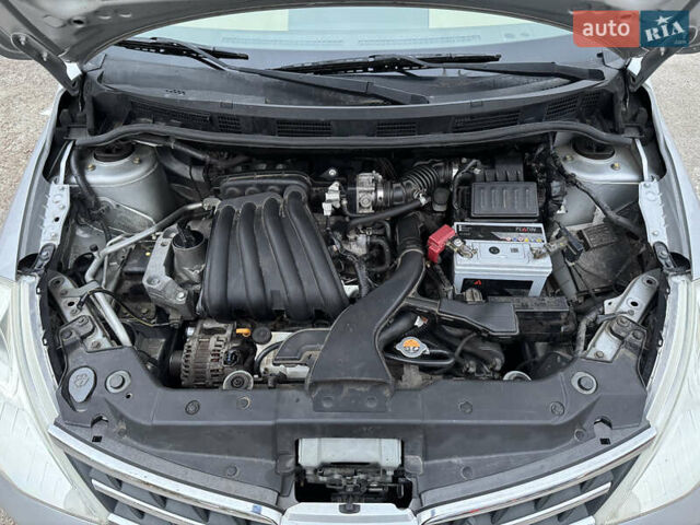 Сірий Ніссан Тііда, об'ємом двигуна 1.5 л та пробігом 76 тис. км за 7700 $, фото 7 на Automoto.ua