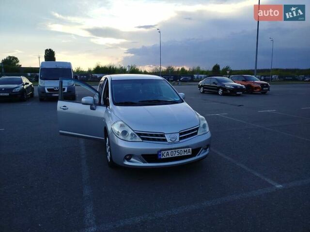 Сірий Ніссан Тііда, об'ємом двигуна 1.5 л та пробігом 81 тис. км за 7777 $, фото 2 на Automoto.ua