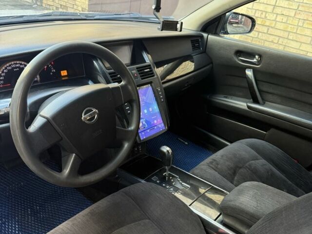 Серый Ниссан Тиида, объемом двигателя 2.4 л и пробегом 380 тыс. км за 4350 $, фото 8 на Automoto.ua