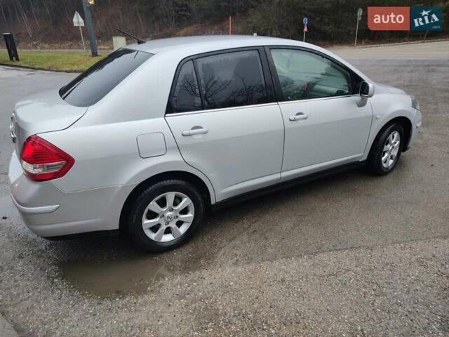 Сірий Ніссан Тііда, об'ємом двигуна 1.6 л та пробігом 45 тис. км за 8700 $, фото 1 на Automoto.ua