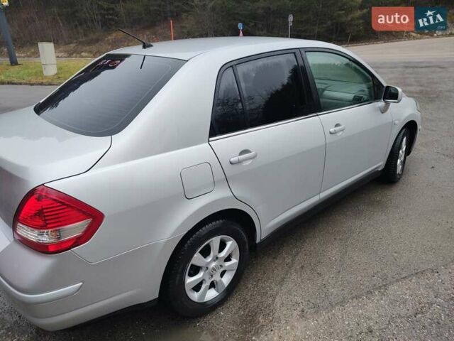 Сірий Ніссан Тііда, об'ємом двигуна 1.6 л та пробігом 45 тис. км за 8700 $, фото 9 на Automoto.ua