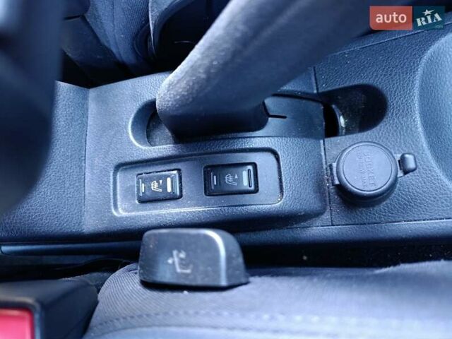 Серый Ниссан Тиида, объемом двигателя 1.8 л и пробегом 165 тыс. км за 5400 $, фото 21 на Automoto.ua