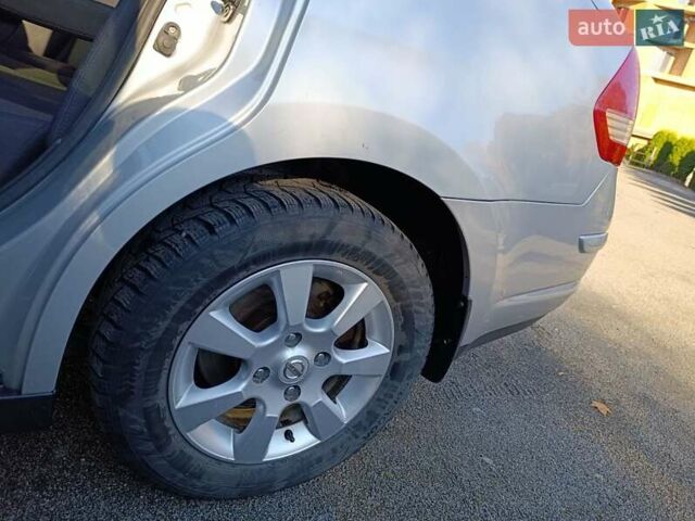 Серый Ниссан Тиида, объемом двигателя 1.8 л и пробегом 165 тыс. км за 5400 $, фото 19 на Automoto.ua