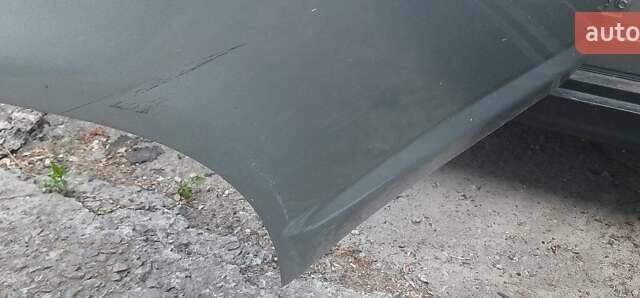 Сірий Ніссан Тііда, об'ємом двигуна 1.8 л та пробігом 199 тис. км за 4740 $, фото 6 на Automoto.ua