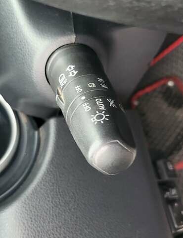 Серый Ниссан Тиида, объемом двигателя 1.6 л и пробегом 199 тыс. км за 5390 $, фото 39 на Automoto.ua