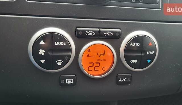 Серый Ниссан Тиида, объемом двигателя 1.6 л и пробегом 199 тыс. км за 5390 $, фото 34 на Automoto.ua