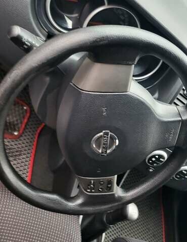 Серый Ниссан Тиида, объемом двигателя 1.6 л и пробегом 199 тыс. км за 5390 $, фото 48 на Automoto.ua