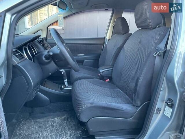 Серый Ниссан Тиида, объемом двигателя 1.6 л и пробегом 160 тыс. км за 7490 $, фото 8 на Automoto.ua