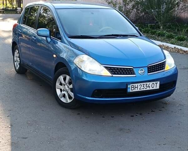 Синий Ниссан Тиида, объемом двигателя 1.6 л и пробегом 149 тыс. км за 6500 $, фото 6 на Automoto.ua