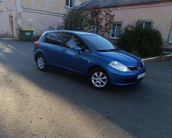 Синий Ниссан Тиида, объемом двигателя 1.6 л и пробегом 149 тыс. км за 6500 $, фото 8 на Automoto.ua
